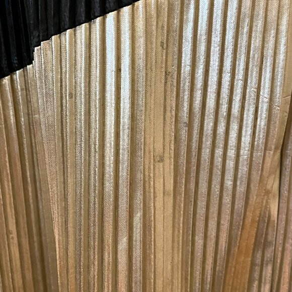 GUESS Metallic Pleated Skirt - Picture 6 of 12